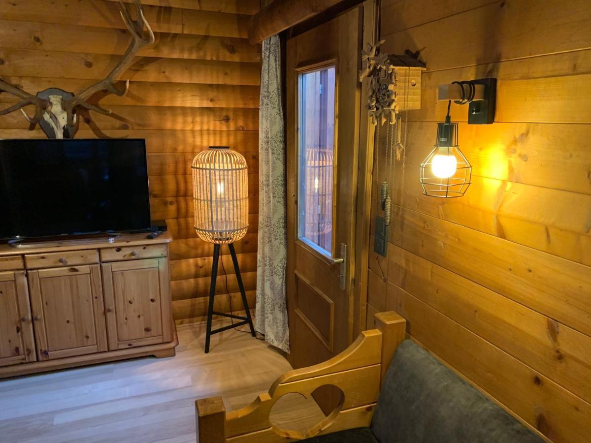 Ferienwohnungen Im Blockhaus Metzler Schwarzenberg im Bregenzerwald Ngoại thất bức ảnh